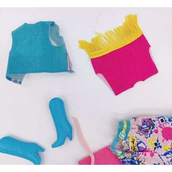 Vintage 1989 Western Fun Barbie Nia Incomplete Outfit + Western Fun Outfit #9951 - Picture 4 of 16